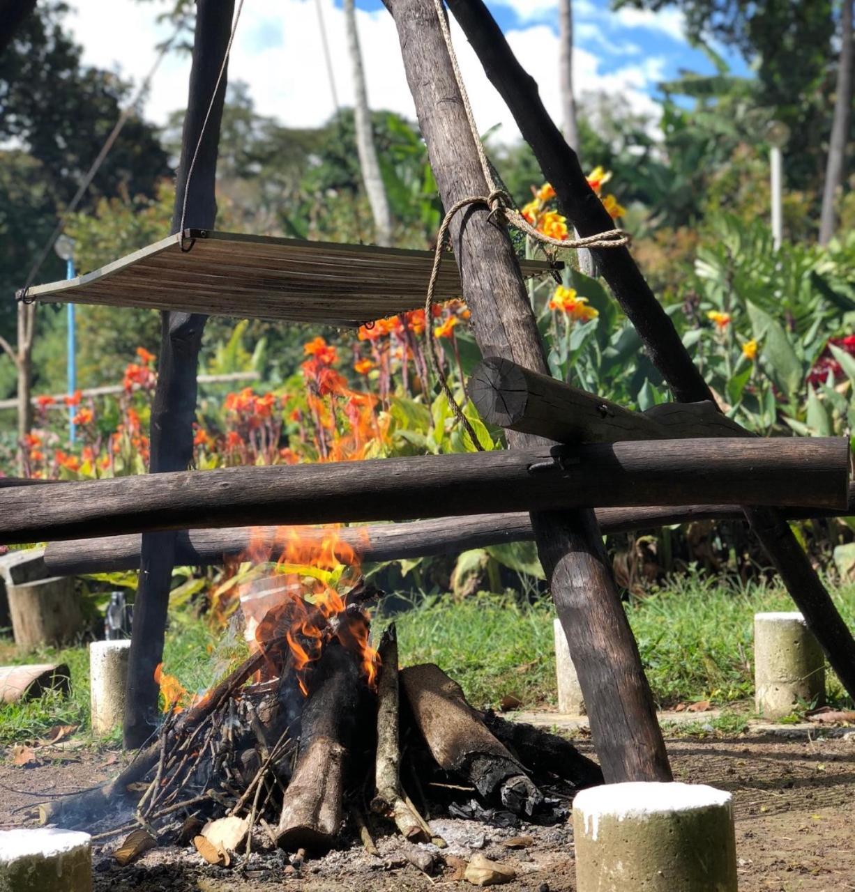 Tribu Ecohostal Los Santos  Esterno foto